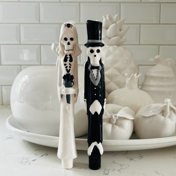 ModCloth Newlydeads Candles - Picture 2 of 14